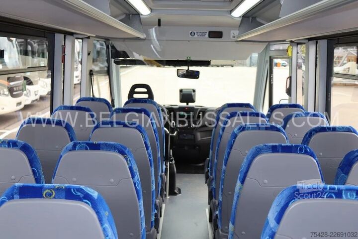 Minibus Iveco Indcar Mobi Scolaire / 8.6m / 33 pl / Automatic / Airc...