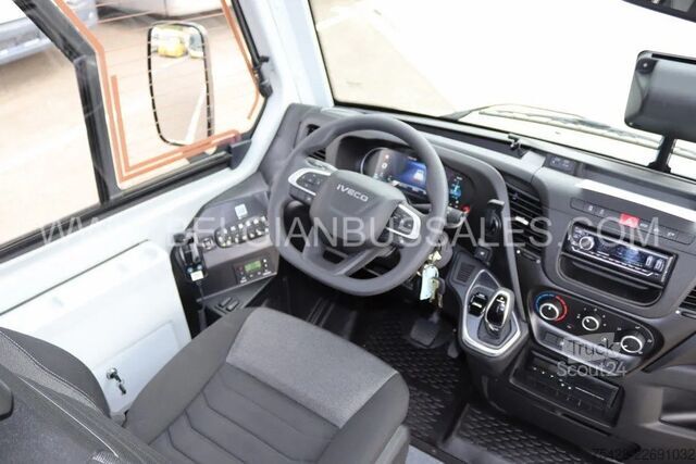 Minibus Iveco Indcar Mobi Scolaire / 8.6m / 33 pl / Automatic / Airc...