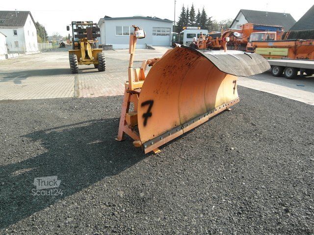 Sonderausbau-Transporter  Schneeschild Beilhack PV29-4 LKW Winterdienst