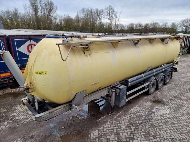 Spitzer POLYESTER TANK ALU CHASSIS 60m3