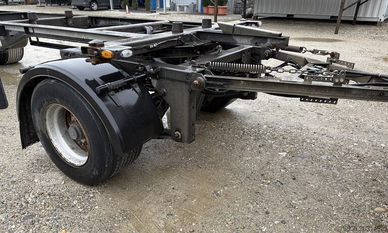 Wisselchassis voor aanhangwagen Schwarzmüller Verzinkt+Breitreifen+lange Federbälge