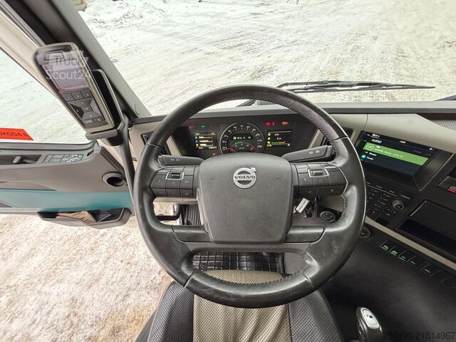 Şasi kabin Volvo FM 370 6x2*4 FOR SALE AS CHASSIS / CHASSIS L=72...