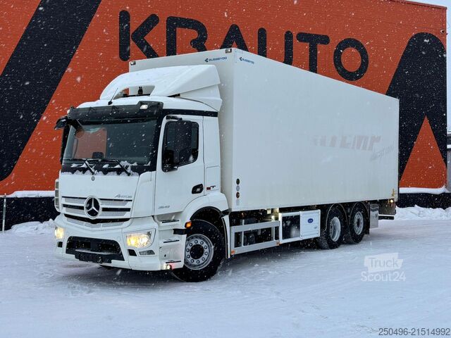 Låda kropp Mercedes-Benz Antos 2543 6x2*4 BOX L=8520 mm