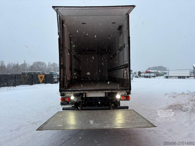 Låda kropp Mercedes-Benz Antos 2543 6x2*4 BOX L=8520 mm