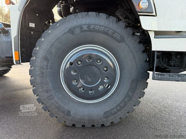 Chasis de camión MAN TGS 33.520 6x6 BB Fahrgest. Expeditionsm