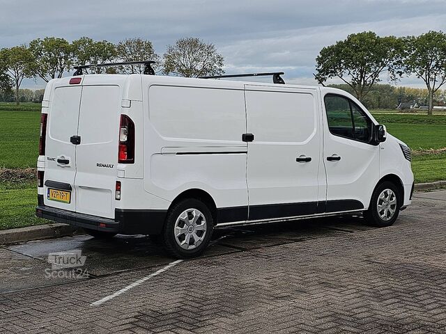 Camioneta familiar de techo alto RENAULT TRAFIC 2.0 DCI L2H1 Navi NAP Euro6!
