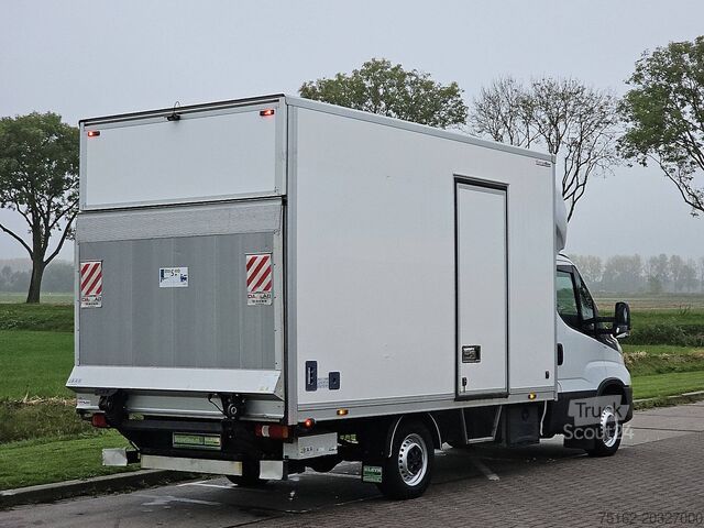 Koffer IVECO DAILY 35S14       Bakwagen Laadklep!