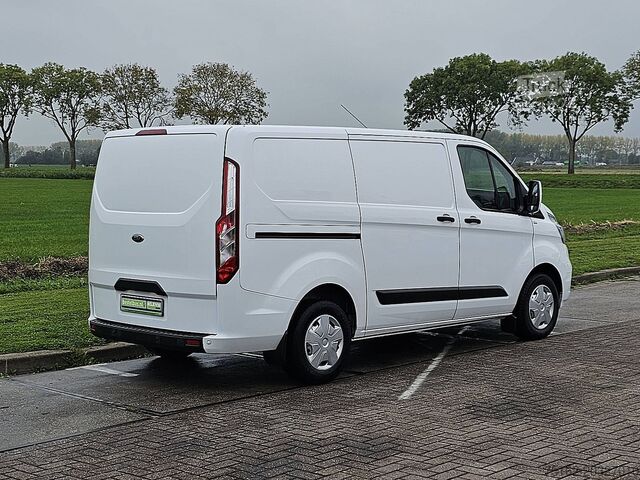 Magastetős kombi FORD TRANSIT CUSTOM 2.0 L1H1 WP-Inrichting!