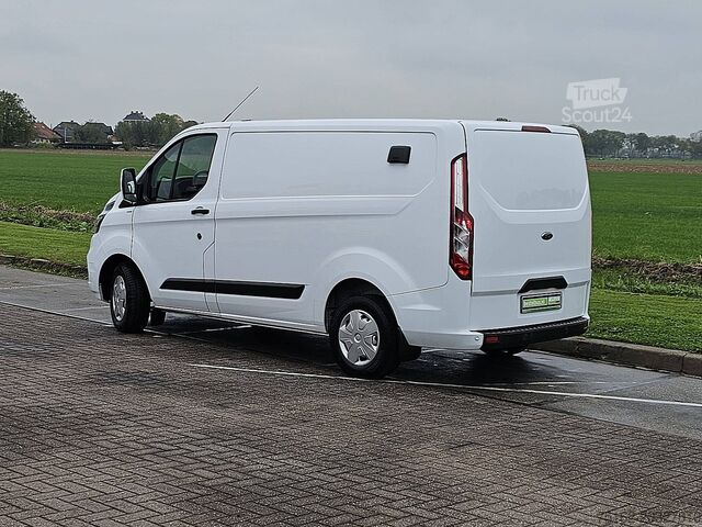 Magastetős kombi FORD TRANSIT CUSTOM 2.0 L1H1 WP-Inrichting!