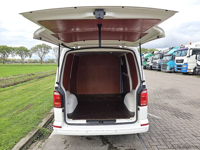 Aukšto stogo universalas VOLKSWAGEN TRANSPORTER 2.0 TDI L1H1 Airco Euro6 NAP