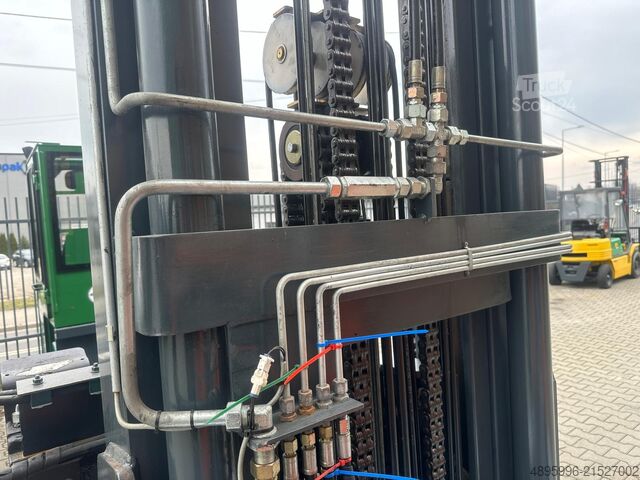 Carrello elevatore a 4 direzioni Hubtex DQ45/Only 3310 h/Telescopic forks