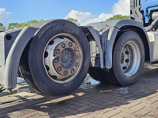 Шаси с кабина MAN 26.560 TGX 6x2-4 Chassis