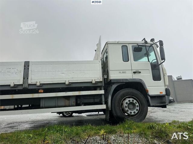 Kranbil Volvo FL 6 flatbed truck w/ rear mounted crane. WATCH VI