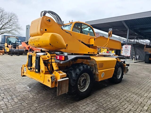 Rotační teleskopický manipulátor Manitou MRT 2150 Privilege