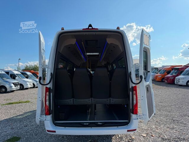 Autobuz urban MERCEDES-BENZ Sprinter 16+27 Mittelniederflur Linien Rollstuhl