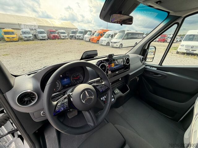 Autobuz urban MERCEDES-BENZ Sprinter 16+27 Mittelniederflur Linien Rollstuhl