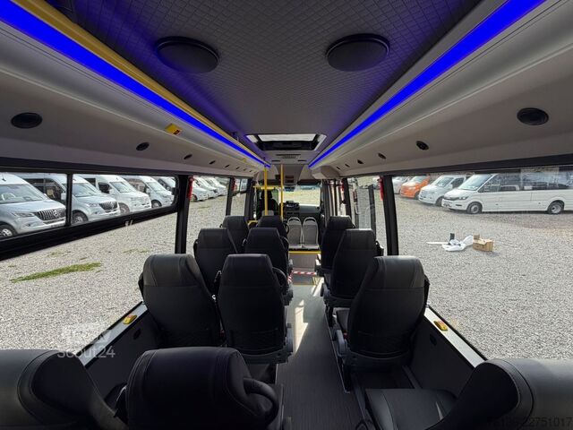 Autobuz urban MERCEDES-BENZ Sprinter 16+27 Mittelniederflur Linien Rollstuhl