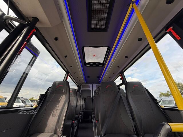 Autobuz urban MERCEDES-BENZ Sprinter 16+27 Mittelniederflur Linien Rollstuhl