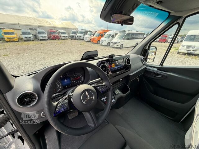 Autobuz urban MERCEDES-BENZ Sprinter 16+27 Mittelniederflur Linien Rollstuhl