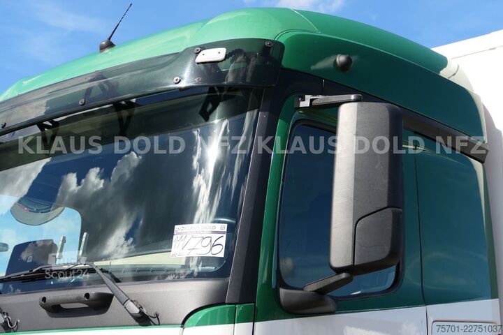 Autocamion cu caroserie tip cutie MERCEDES-BENZ Actros 1842L Koffer Vollluft LBW Euro 6