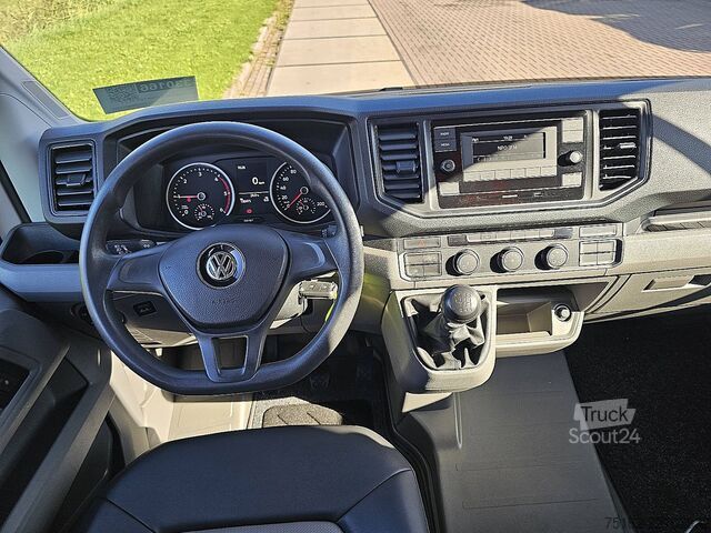 Платформа за зареждане VW CRAFTER 35 2.0 L4 Dub-Cab Trekhaak