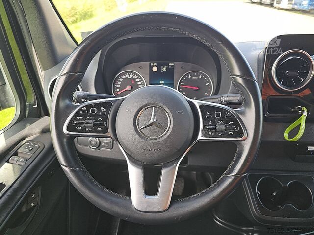 Korkeakattoinen farmari MERCEDES-BENZ SPRINTER 317 L2H2 LED Mbux10 Navi