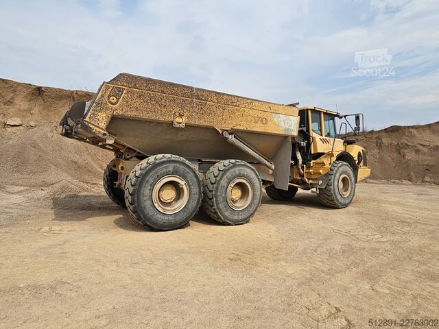 шарнирно-сочленённый самосвал VOLVO A 25E