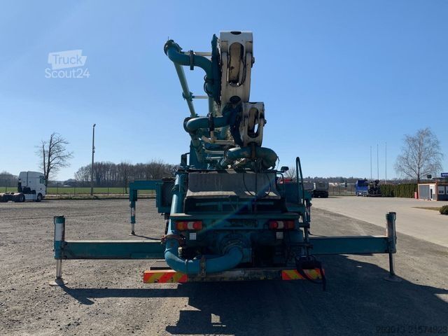 Betonpumpen-LKW MERCEDES-BENZ AROCS 2636 6x4 Euro 6 Betonpumpe SERMAC 5Z33