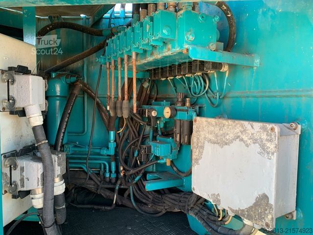 Betonpumpen-LKW MERCEDES-BENZ AROCS 2636 6x4 Euro 6 Betonpumpe SERMAC 5Z33