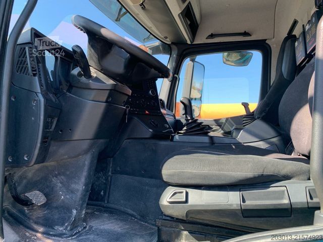 Betonpumpen-LKW MERCEDES-BENZ AROCS 2636 6x4 Euro 6 Betonpumpe SERMAC 5Z33