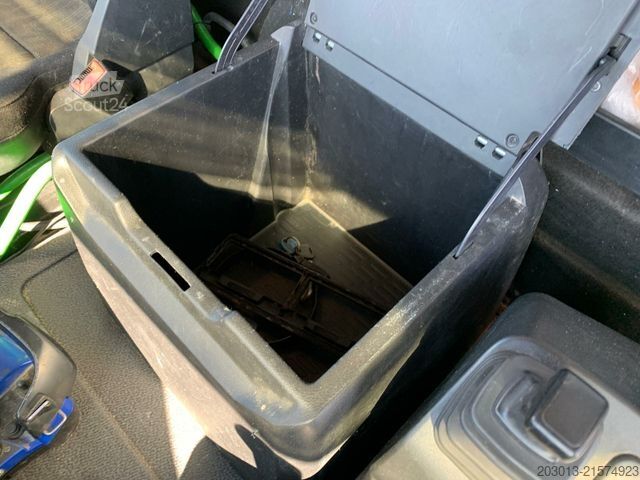 Betonpumpen-LKW MERCEDES-BENZ AROCS 2636 6x4 Euro 6 Betonpumpe SERMAC 5Z33