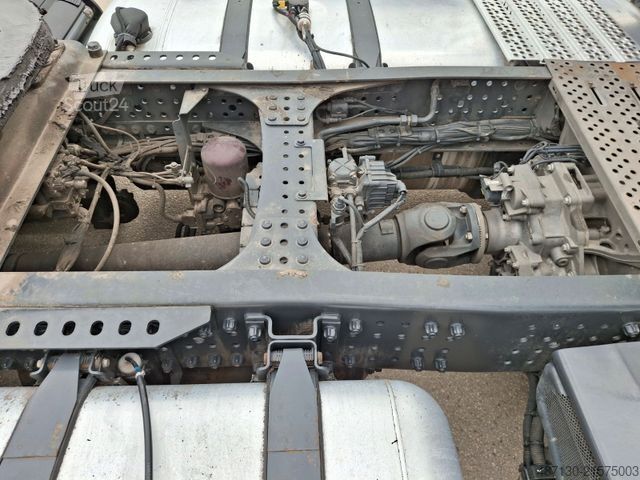 Štandardný ťahač MERCEDES-BENZ MERCEDES ACTROS 1851 Prime