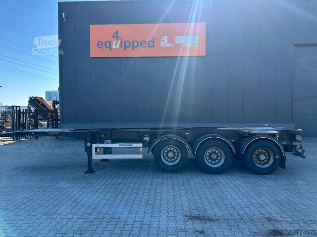 Containertransport Van Hool 20FT/30FT ADR (EX/II, EX/III, FL, OX, AT) / SAF...