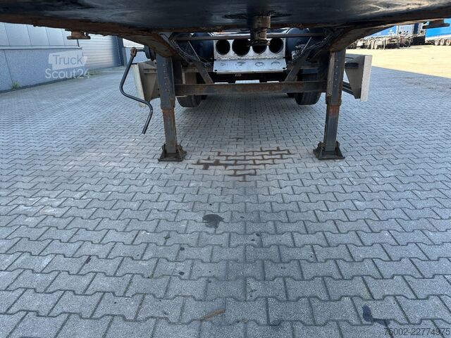 Containertransport Van Hool 20FT/30FT ADR (EX/II, EX/III, FL, OX, AT) / SAF...