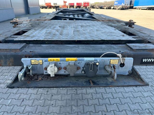 Containertransport Van Hool 20FT/30FT ADR (EX/II, EX/III, FL, OX, AT) / SAF...