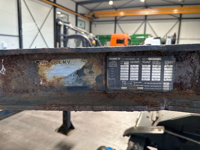 Containertransport Van Hool 20FT/30FT ADR (EX/II, EX/III, FL, OX, AT) / SAF...