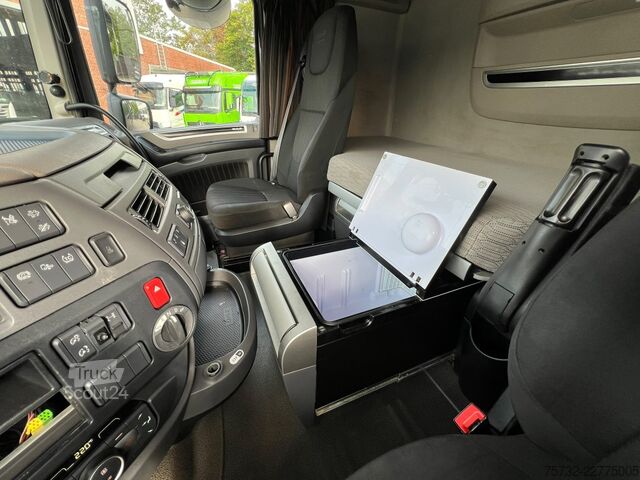 Vakio vetoauto Daf XF  480 SSC Retarder ACC LDWS Standklima Kühlbox