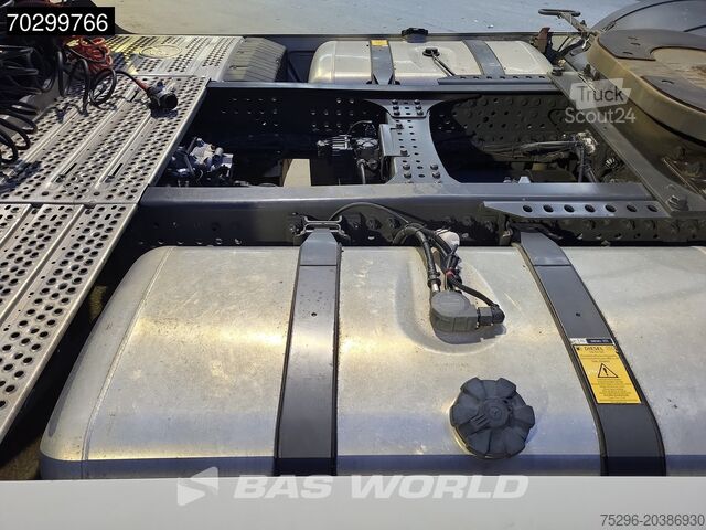 Standard-SZM Mercedes Actros 1845 4X2 Retarder 2xTanks Standklima PPC...