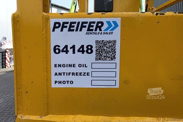 Scherenhebebühne JCB S4046E Valid inspection, 14m Working Height, 320kg