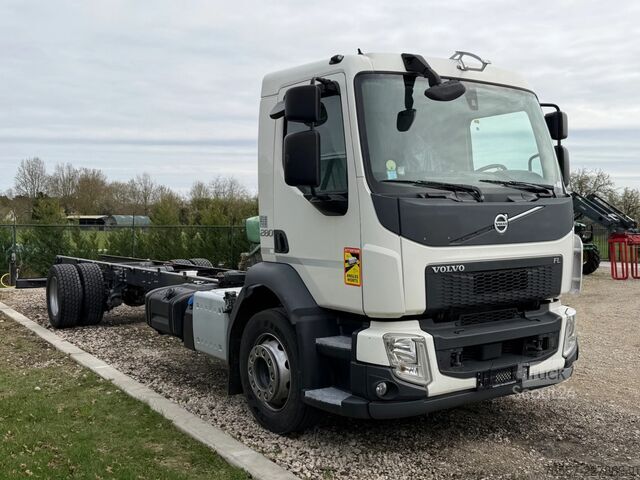 Chassis met cabine Volvo FE 280 FL 280.18 EURO6 2018 Motor defect.
