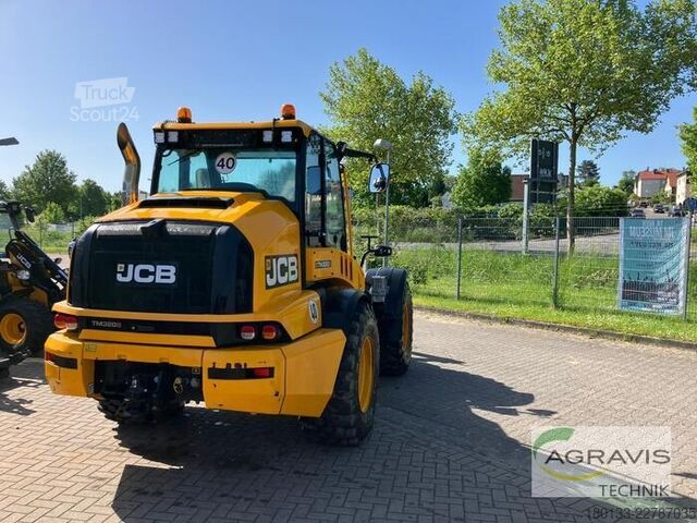 Chargeuse de cour JCB TM 320 S STUFE V