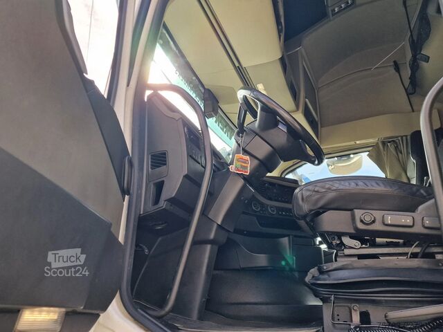 Standaard-SZM Volvo FH 13.500 Globetrotter XL 6x2 - Full air - Leat...