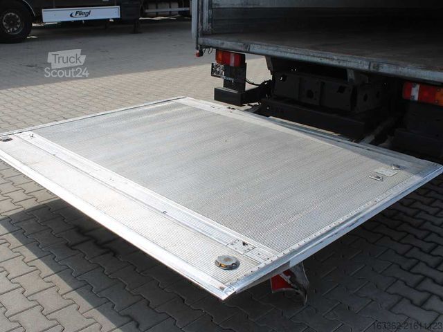 Box van MERCEDES-BENZ ATEGO 816, EURO 5, TAIL LIFT