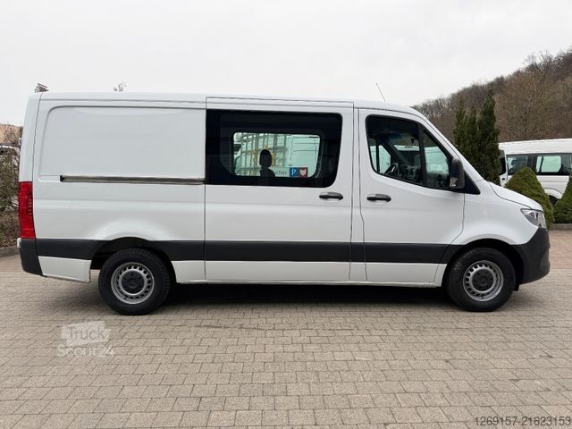 Skåpbil MERCEDES-BENZ Sprinter 315 CDI Kasten L2H1 Mixto 4-Sitze RWD