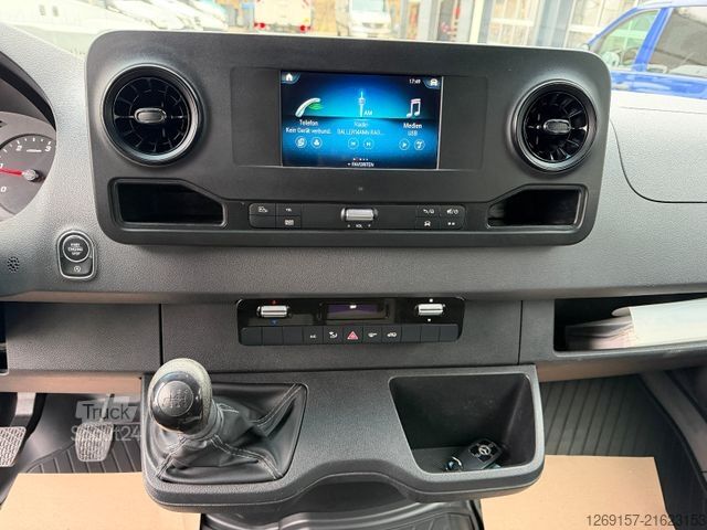 Skåpbil MERCEDES-BENZ Sprinter 315 CDI Kasten L2H1 Mixto 4-Sitze RWD