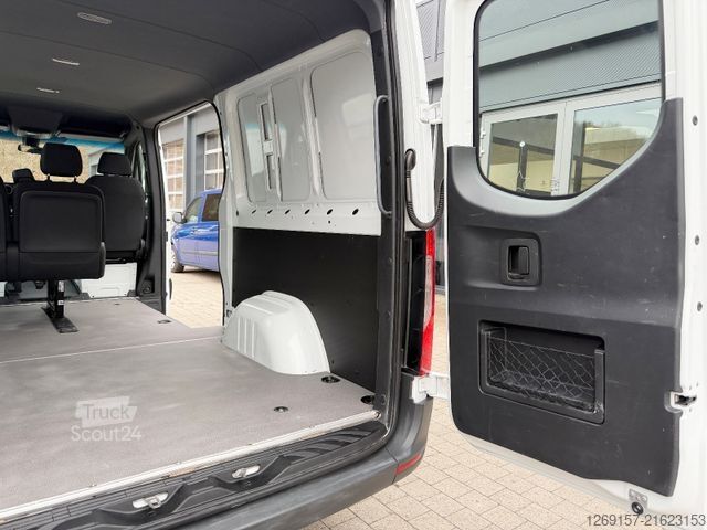 Skåpbil MERCEDES-BENZ Sprinter 315 CDI Kasten L2H1 Mixto 4-Sitze RWD