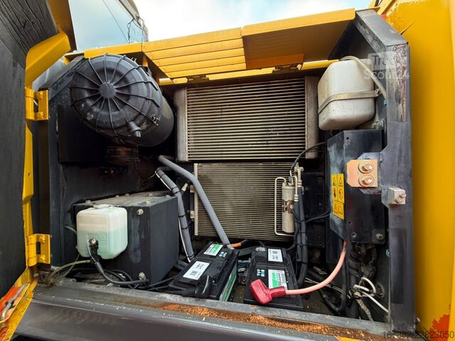Mobiele graafmachine Hitachi ZX140-W3 | German machine