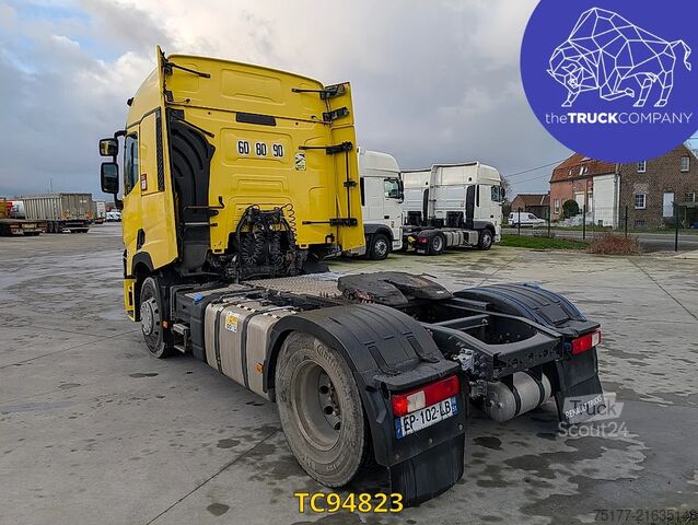 Standard-SZM Renault T 440