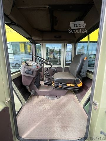 Traktor MERCEDES-BENZ MB-Trac 1800 intercooler Silberdiestel Oldtimer