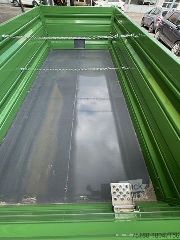 Dreiseitenkipper Anhänger Metal-Fach T957 1-Achs Dreiseitenkipper 7to